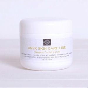 Facial Scrub - Women & Men - 100% Organic